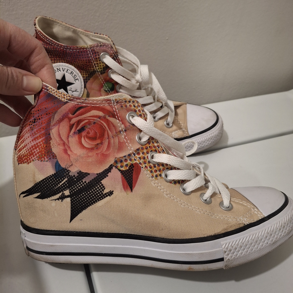 Converse All Star High-Tops with Multicolor Pattern - Picture 2 of 8